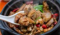 黄焖鸡米饭能否成为中式快餐的大牌？